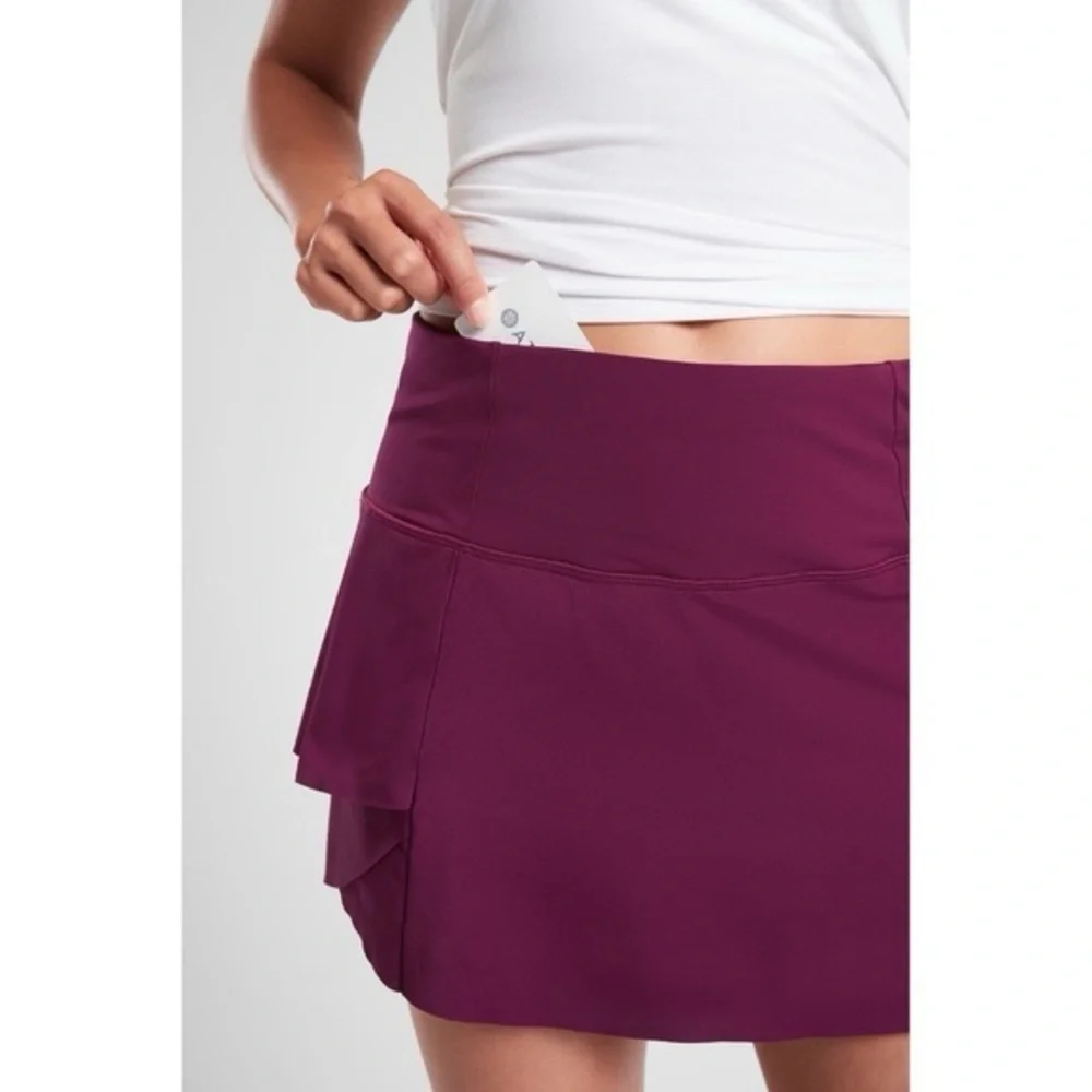 EUC - Athleta Momentum Skort - Size S